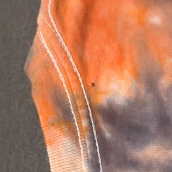 Selena tie dye graphic tee - Picture 6 of 6